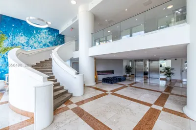 10350 W Bay Harbor Dr #5E 1