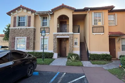 3355 NE 13 Cir Dr. #201-28 1