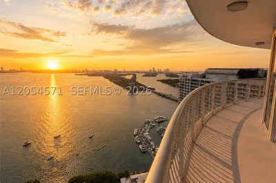 1750 N Bayshore Dr #4201 1