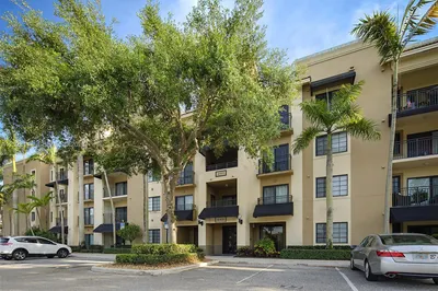 4905 Midtown Ln #2412 1