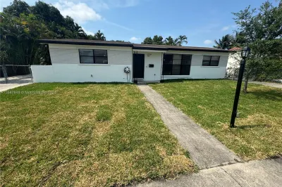 874 W 72nd Pl 1