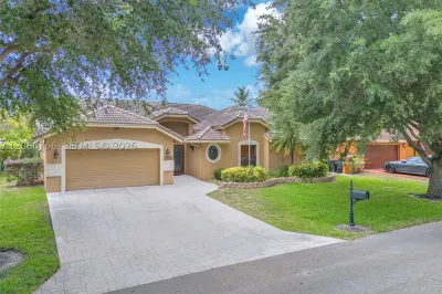 5143 NW 42nd Ter 1