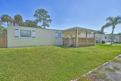5204 Deanna Lane 1