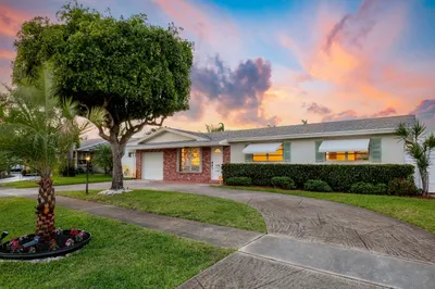 2607 Bahia Road 1