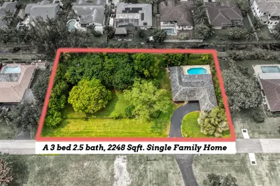 11901 NW 25th Street 1