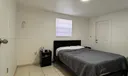 602 E 50th St Photo