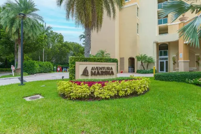3340 NE 190TH Street #1309 1