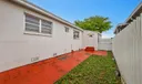 210 E 59th St Photo