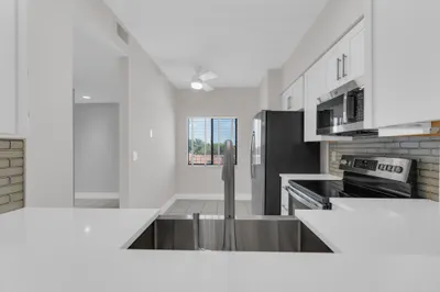 6241 Pointe Regal 402 Circle #402 1