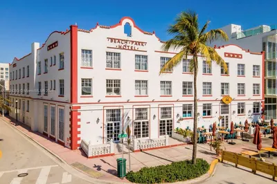 600 Ocean Dr 1