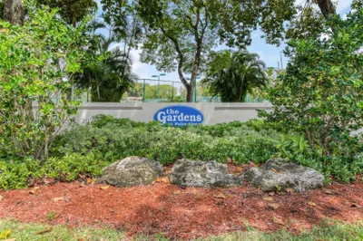 709 Gardens Dr #101 1