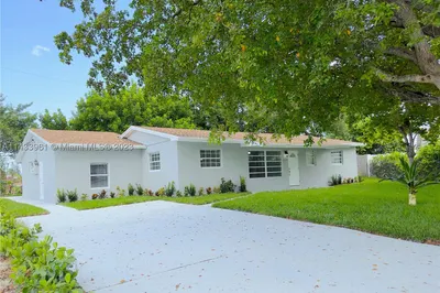 1460 SW 3rd Ter 1