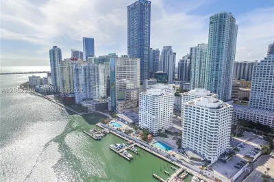 825 Brickell Bay Dr #350 1