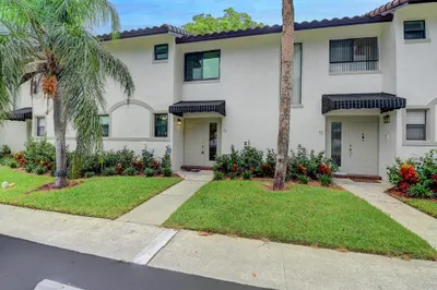 7200 NW 2nd Avenue #71 1