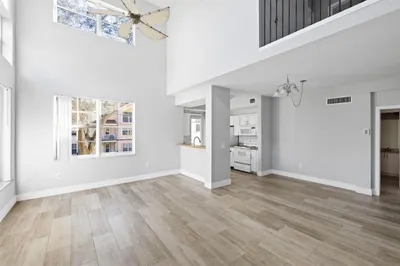 1116 University Boulevard #21 1