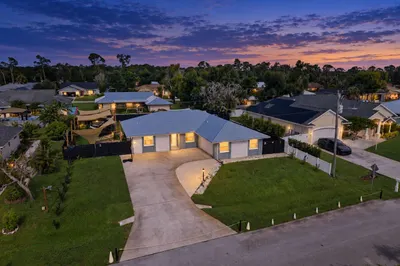5111 Eagle Drive 1