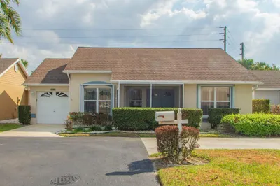 352 NW Tuscany Way 1