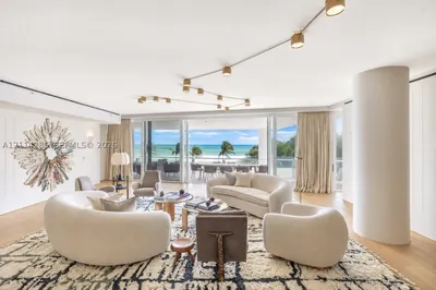 9001 Collins Ave #S-301 1