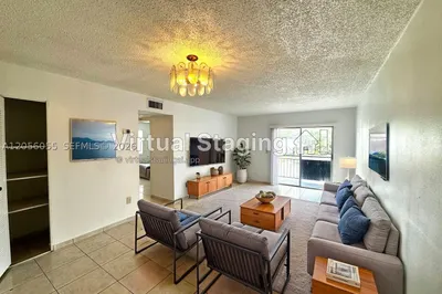 888 NE 132nd St #207 1