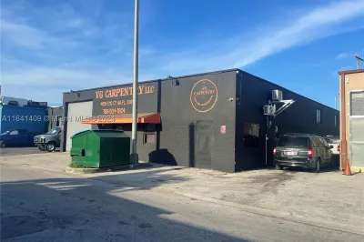 Hialeah Commercial 1