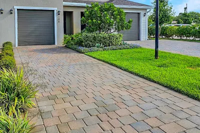 104 Bandol Street 1