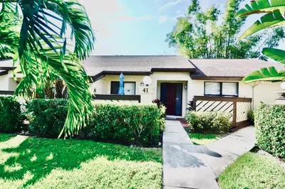 41 Copper Pod Ct Court