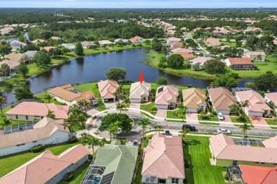769 SW Aruba Bay 1