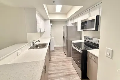 18335 NW 68 Avenue #255-611 1