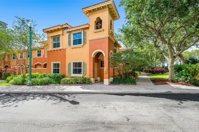 2280 Anchor Court #2606 1