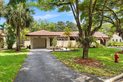 21690 Tall Palm Circle #10a 1