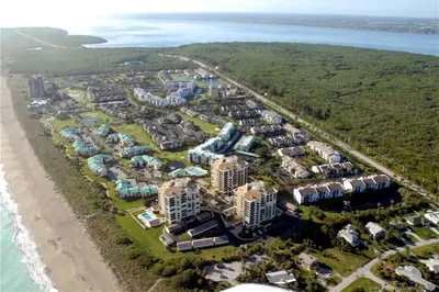 2400 S Ocean Drive #913 1