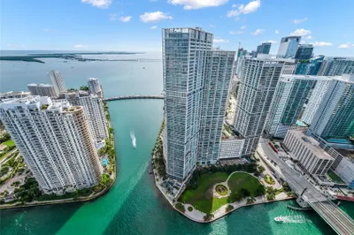 300 Biscayne Blvd Way #5104 1