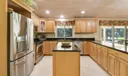 3774 SE Fairway E Photo