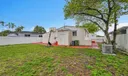 210 E 59th St Photo