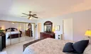 22 Markham A Photo