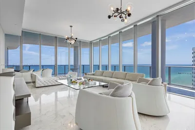 17475 Collins Ave #1702 1