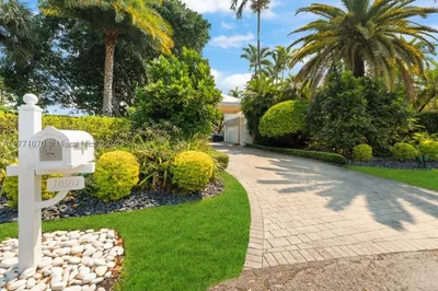 10504 SW 129th Ter 1