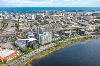 300 S Australian Avenue #520 1