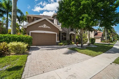 Wellington, FL House ? Front View