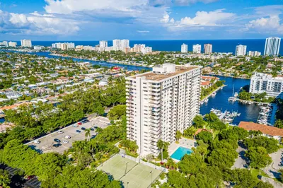 3200 Port Royale Dr N #2007 1
