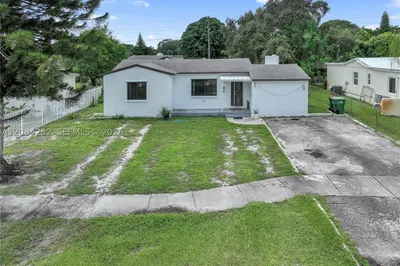 1146 Jann Ave 1