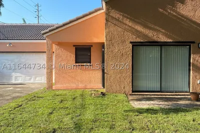16891 SW 92nd Ct 1