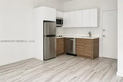 1560 Meridian Ave #206 1