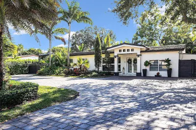 7620 SW 105th Ter 1