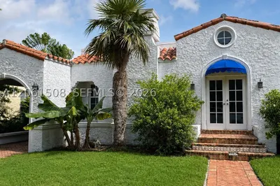 231 Viscaya Ave 1