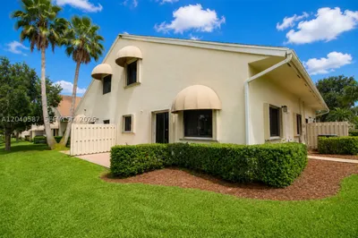 10213 NW 33rd St 1