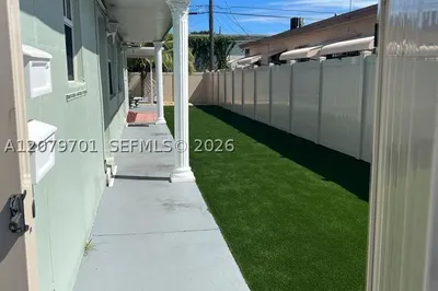 337 Phippen Waiters Rd 1