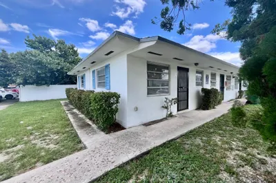 598 Douglas Road #1 1