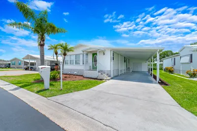 1651 SW 35th Circle 1