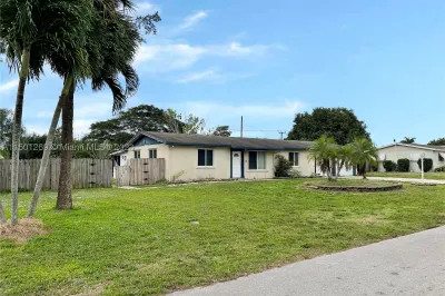 3180 Carol Ave 1
